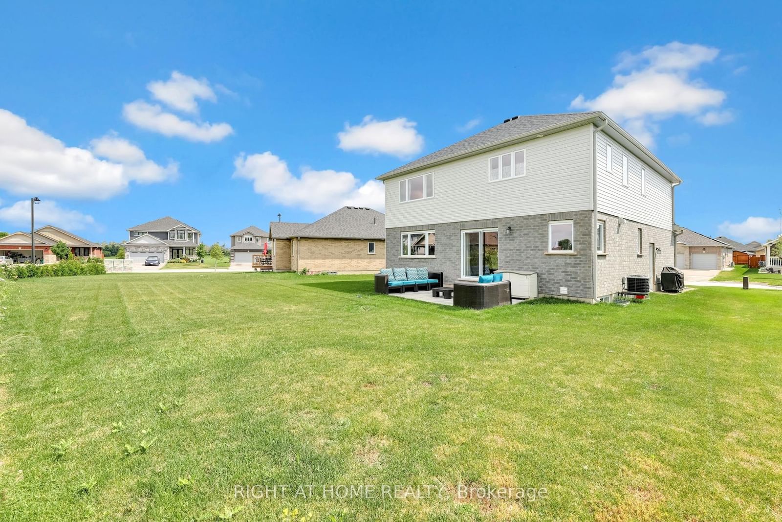 Listing Image 18