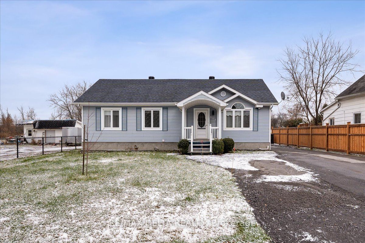 Detached House sold at 213 Longueuil Street, Champlain, L'Orignal, K0B 1K0 - MLS: X11903726