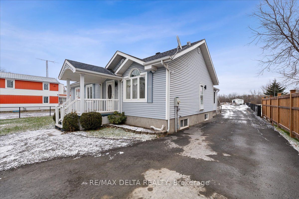 Detached House sold at 213 Longueuil Street, Champlain, L'Orignal, K0B 1K0 - MLS: X11903726