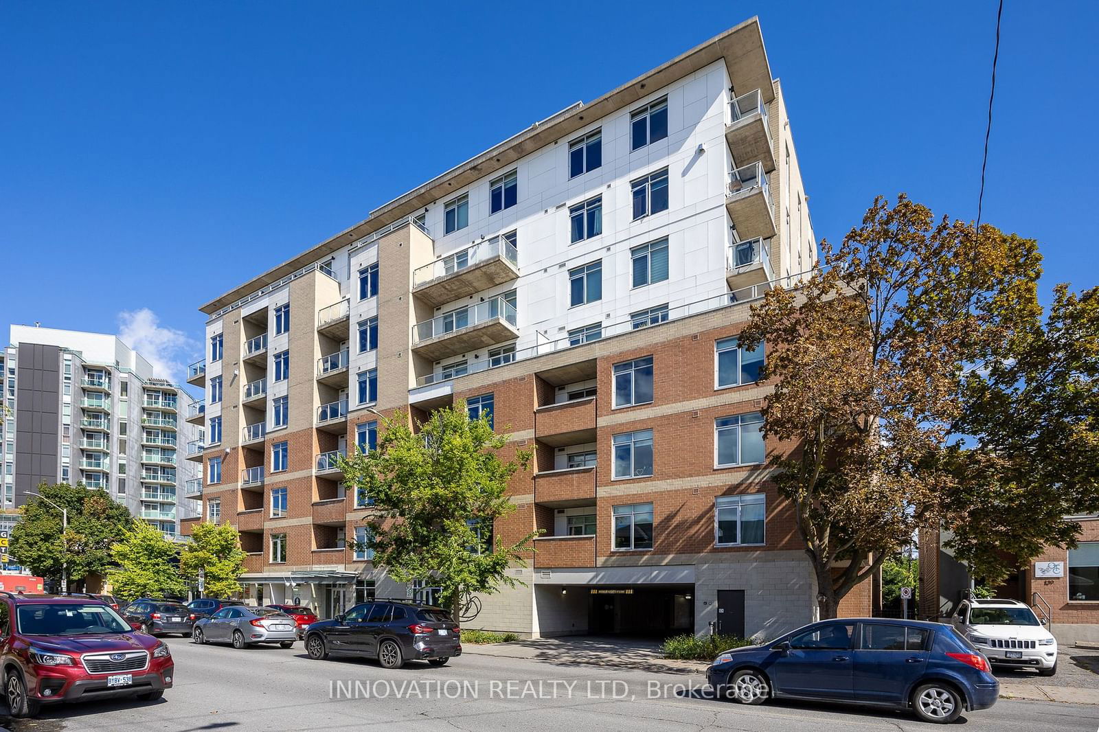 Condo sold at 405-131 HOLLAND Avenue, Tunneys Pasture and Ottawa West, 4303 - Ottawa West, K1Y 3A2 - MLS: X11903781