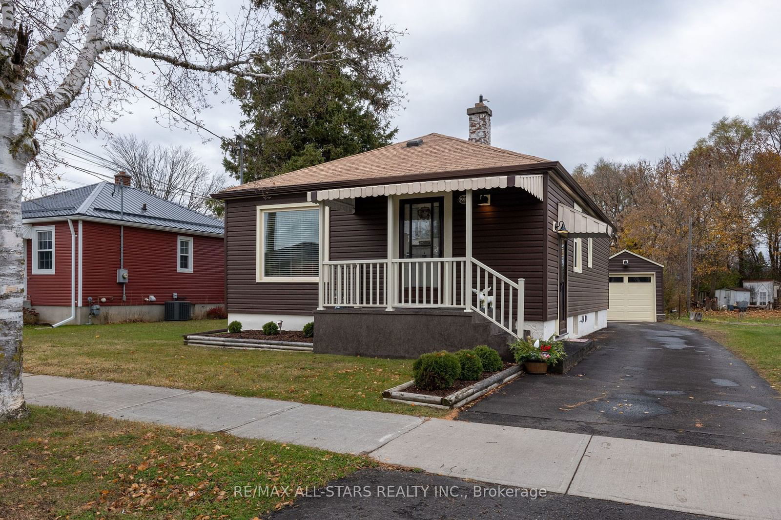 Detached House for sale at 592 McKellar Street, Peterborough, Monaghan, K9J 7C2 - MLS: X11903904