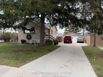 736 Devine St, Sarnia - Sarnia