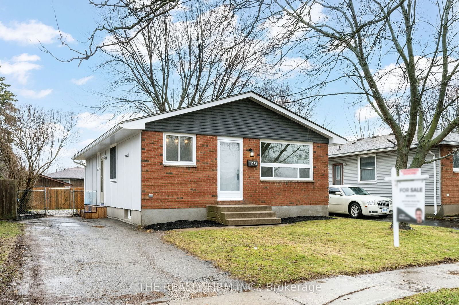 Detached House sold at 1058 Jalna Boulevard, London, South X, N6E 2J5 - MLS: X11904169