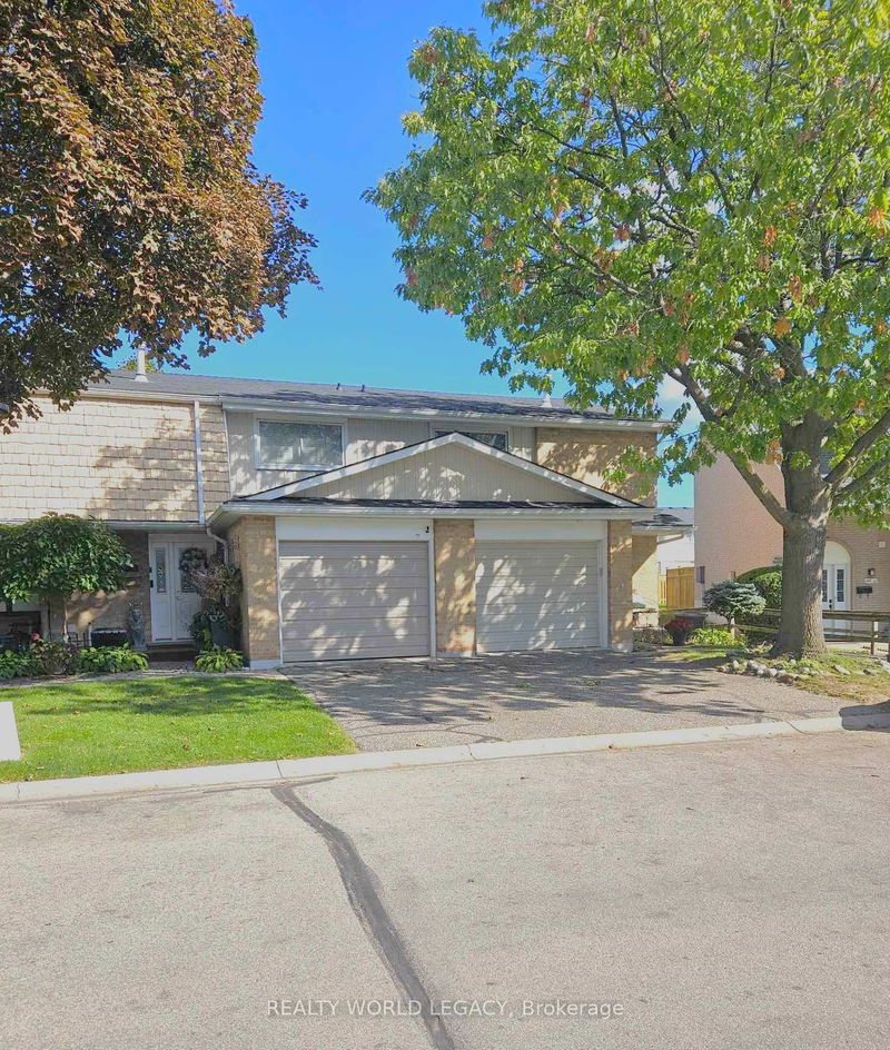 home for sale on 13-100 St Andrews Court