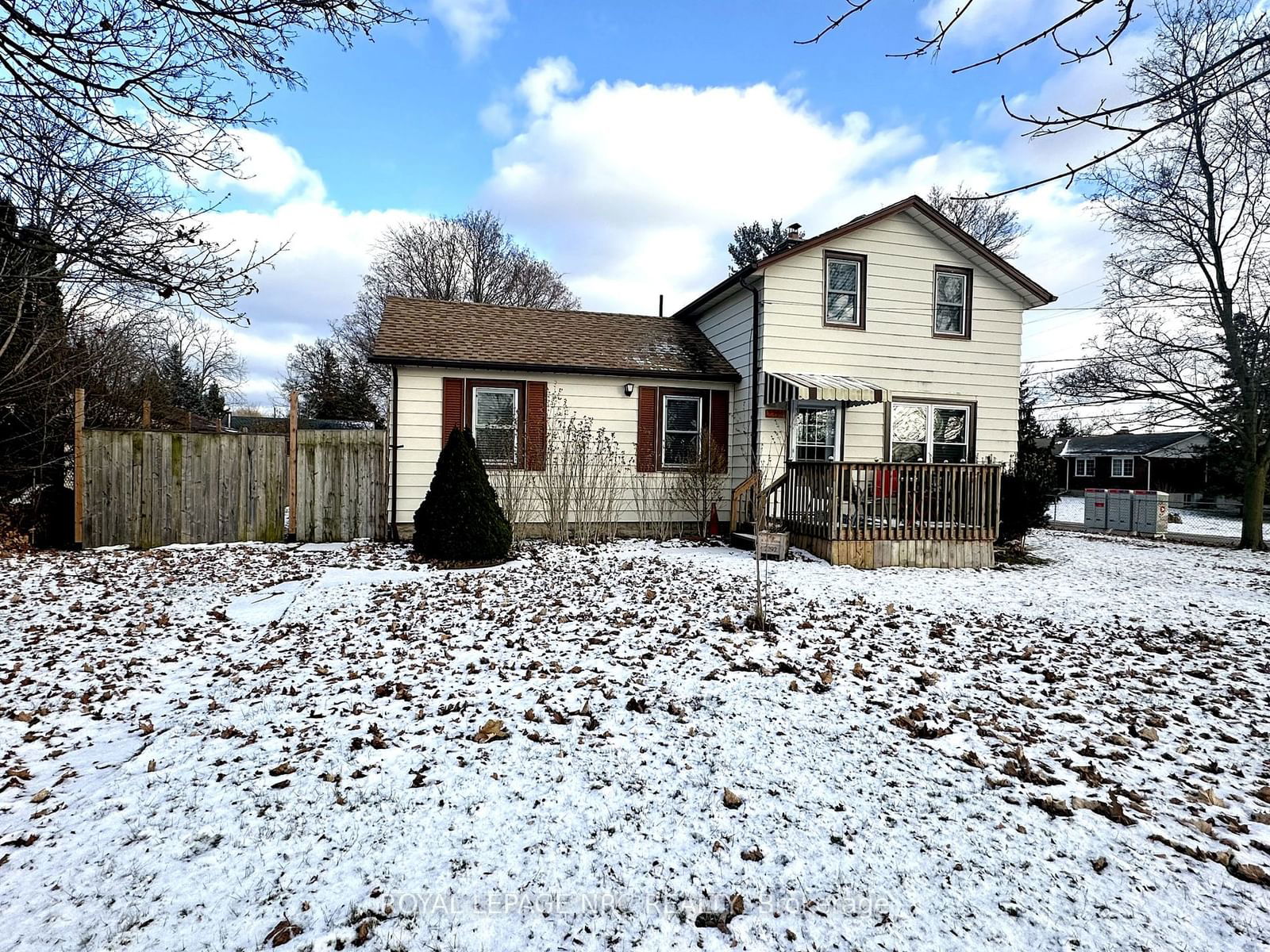 Detached House leased at 2292 Centre Street, Thorold, 561 - Port Robinson, L0S 1A0 - MLS: X11904286