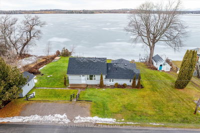 798 Simcoe St, Smith-Ennismore-Lakefield - Rural Smith-Ennismore-Lakefield image-0-1