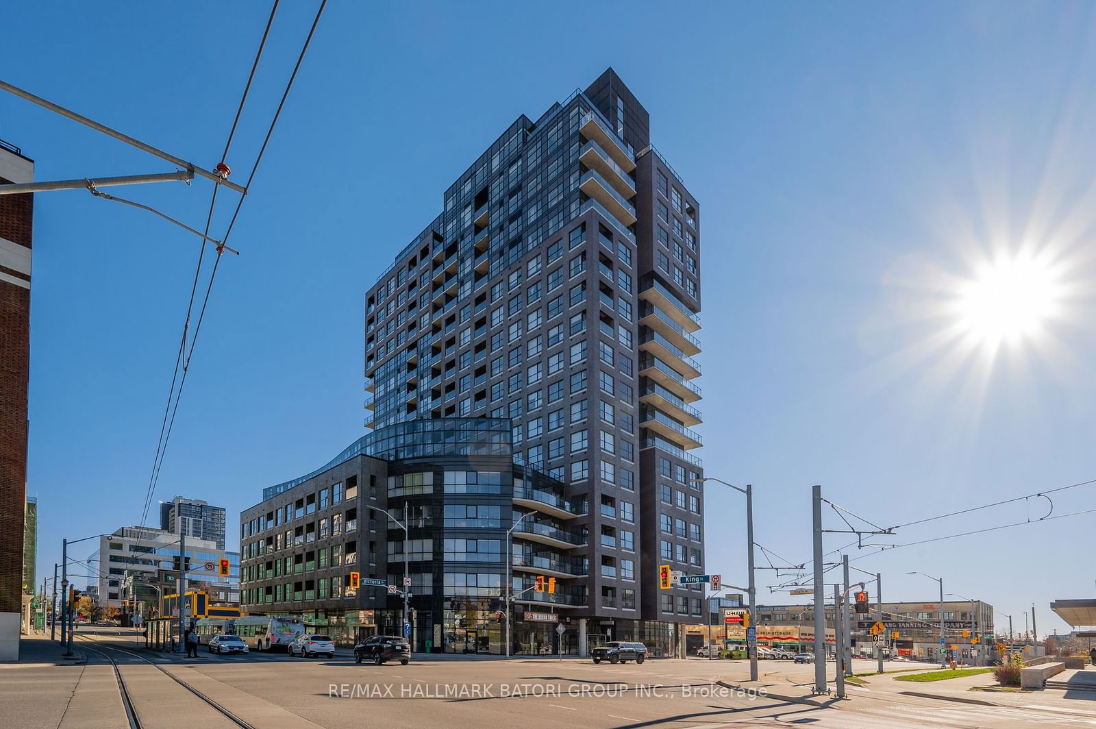 Condo sold at 1801-1 Victoria Street, Kitchener, N2L 0B6 - MLS: X11904769