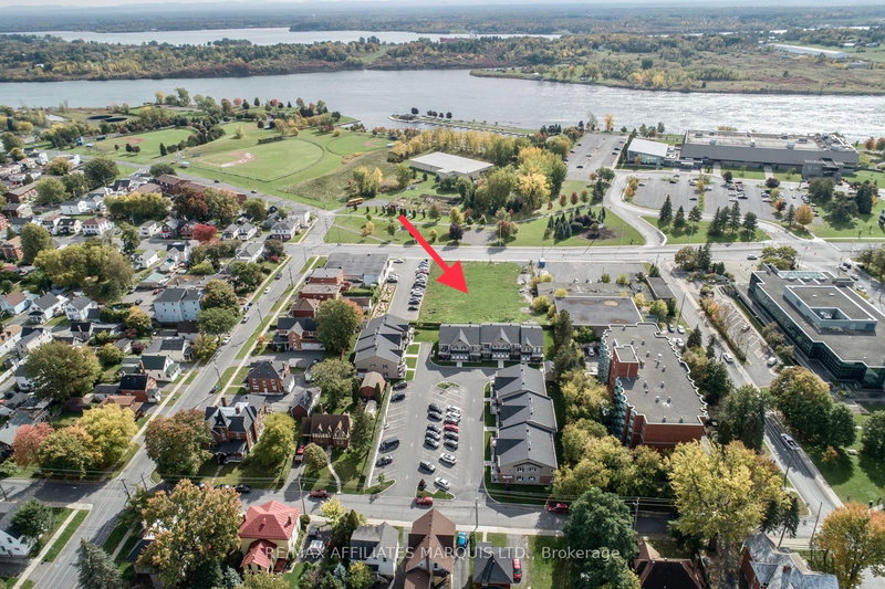 205 - 229 WATER St E, Cornwall, K6H 1A2 | Image 2