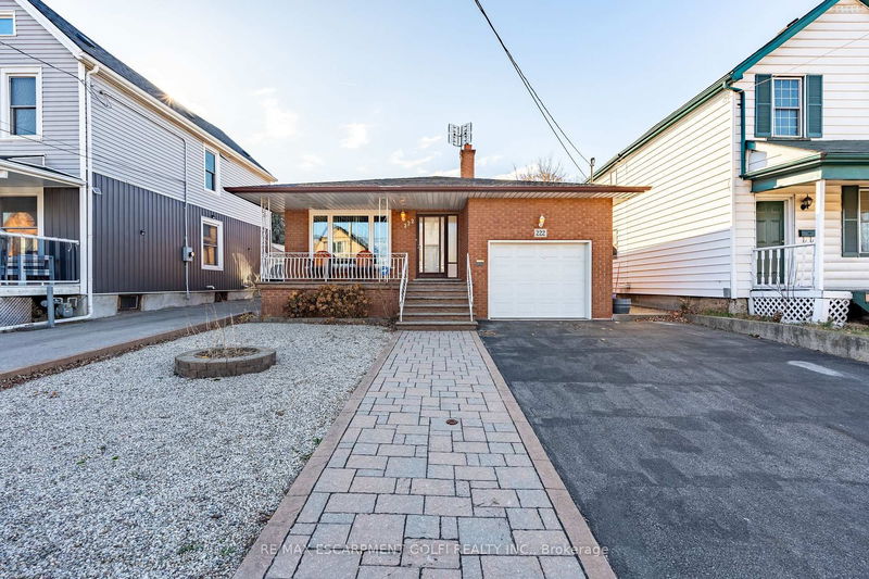 home for sale on 222 Wood Street E