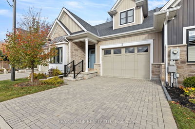 Townhouse for sale at 2-9245 Shoveller Drive, Niagara Falls, Forestview, L2H 0M4 - MLS: X11905539