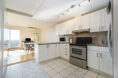 Unit PH8 — 900 Dynes Rd, Mooneys Bay - Carleton Heights and Area - 4702 - Carleton Square image-0-4