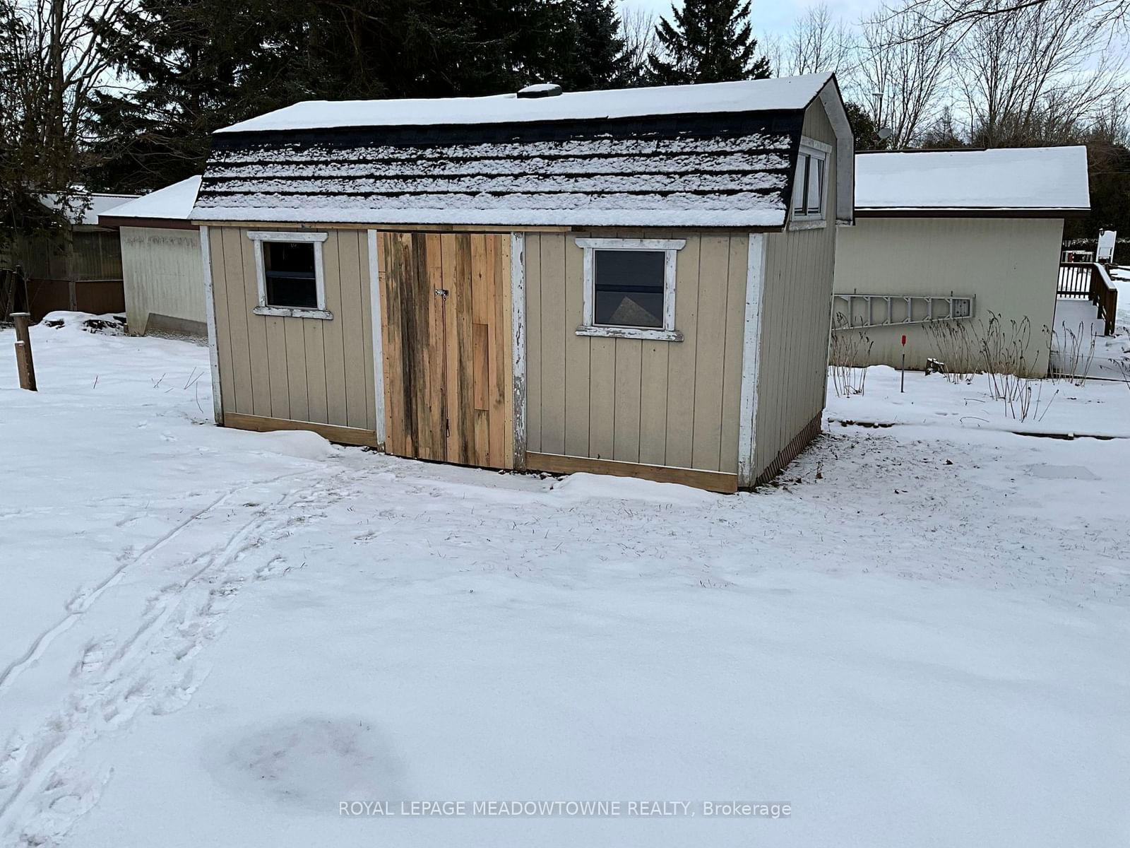 Mobile/Trailer for sale at 8 Grand Vista Drive, Wellington North, Mount Forest, N0G 2L0 - MLS: X11905577