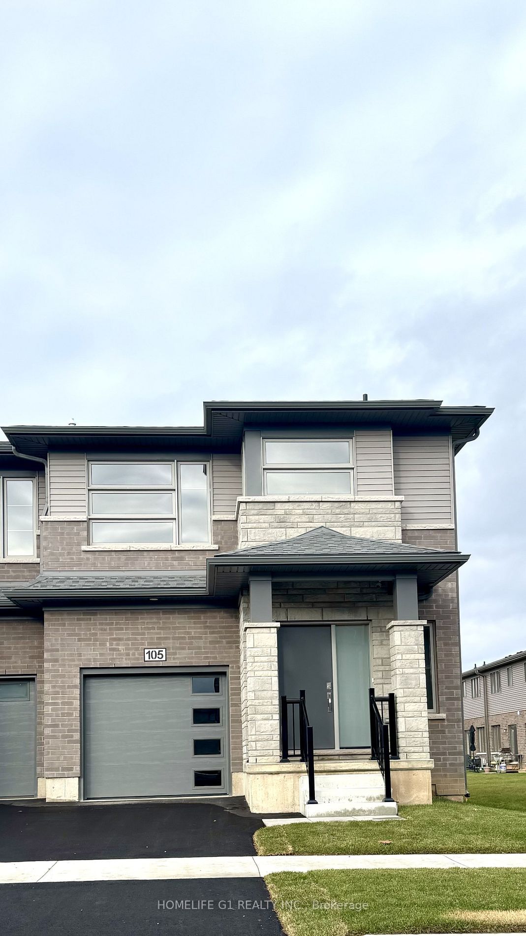 Townhouse leased at 105 Acacia Road, Pelham, L0S 1E1 - MLS: X11906010