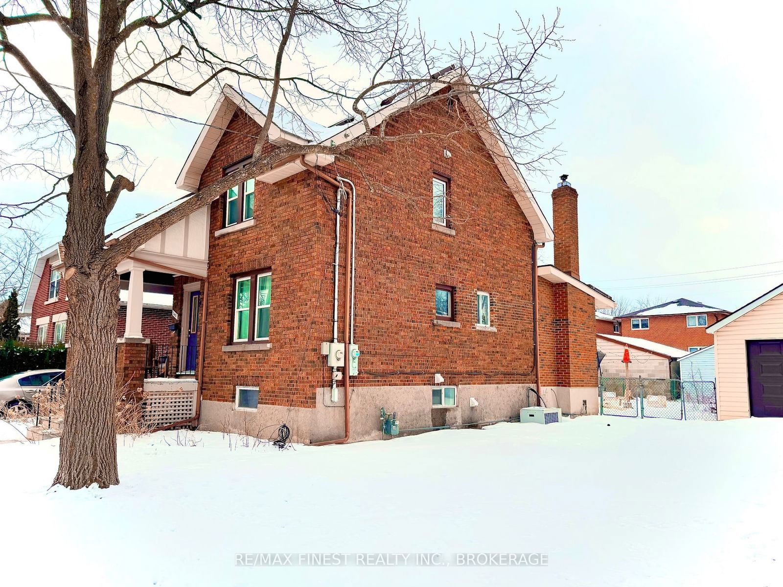 Detached House for sale at 248 Collingwood Street, Kingston, Central City East, K7L 3X8 - MLS: X11906046