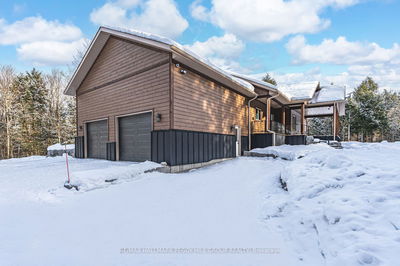 4571 Aspdin Rd, Muskoka Lakes -  image-0-2