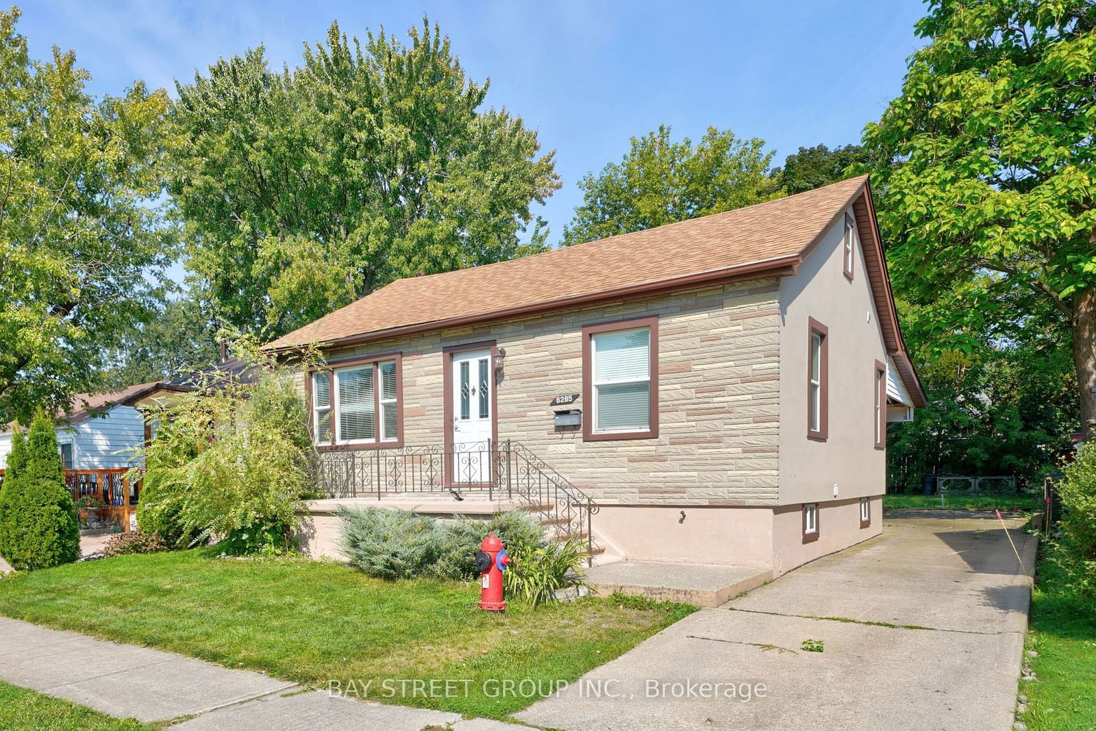 Detached House sold at 6285 Skinner Street, Niagara Falls, 217 - Arad/Fallsview, L2G 2Y6 - MLS: X11907241