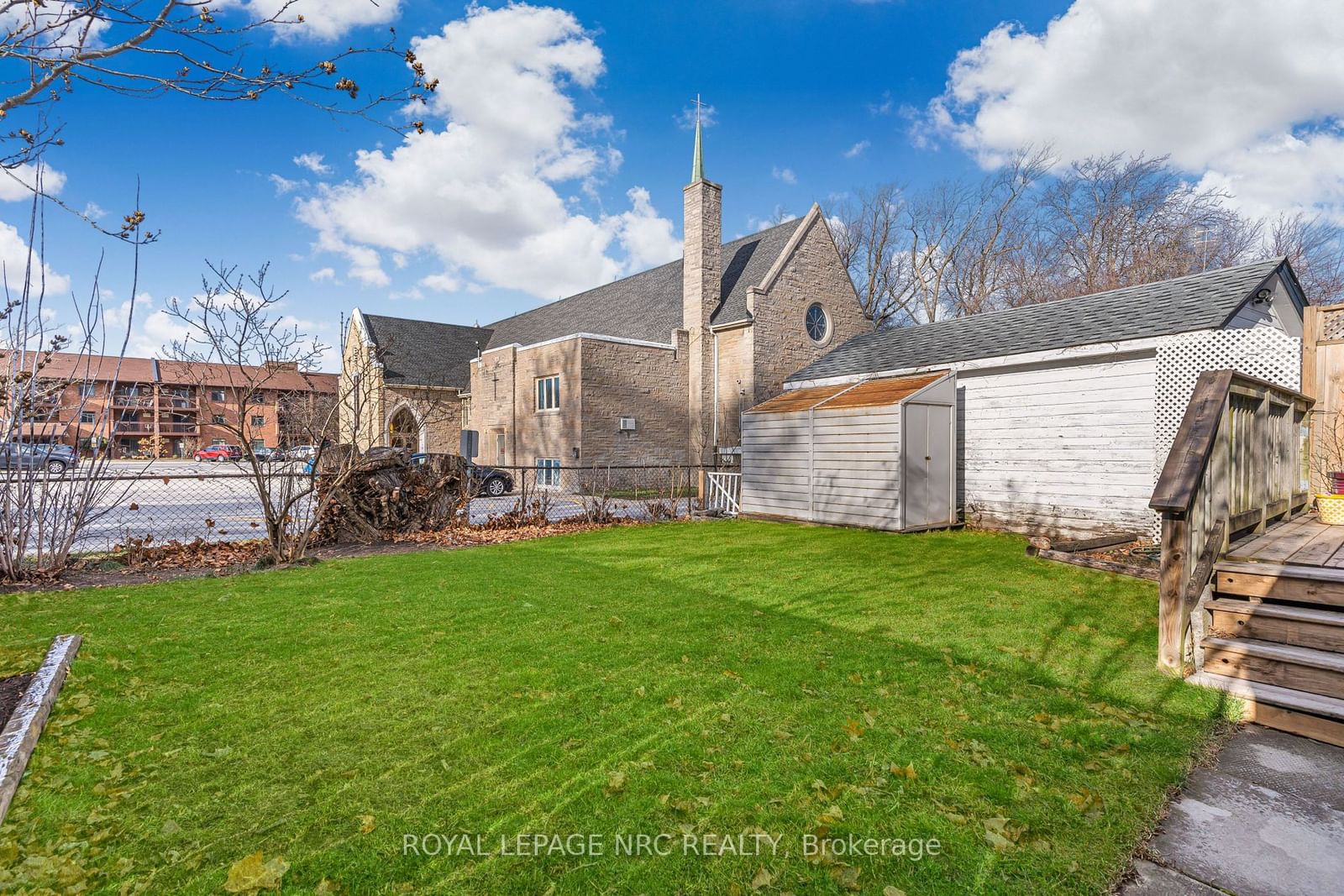 Listing Image 14