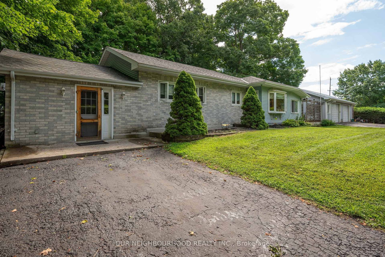 Building at 8740 Dale Road, Hamilton Township, Rural Hamilton