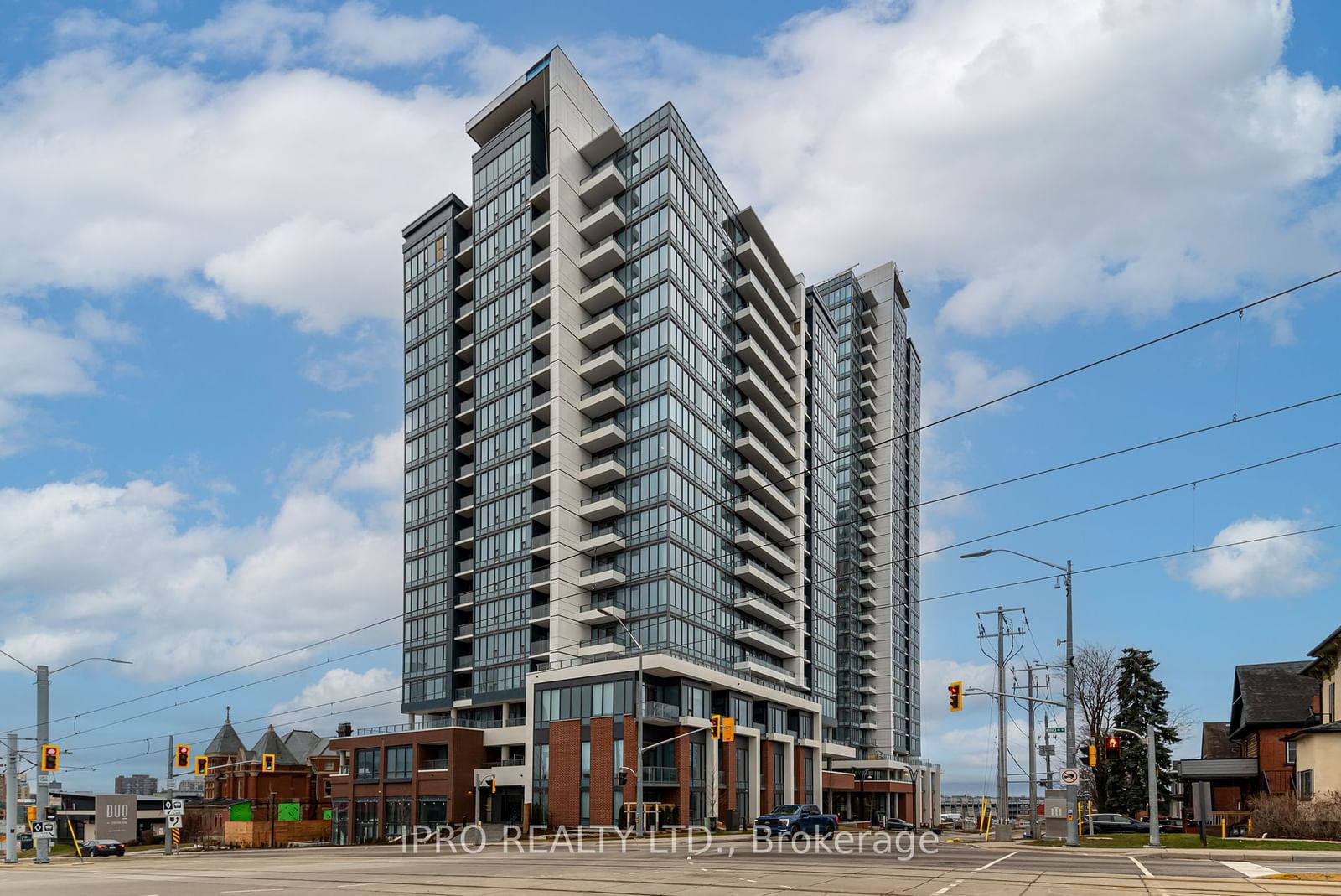 Condo for lease at 1104-5 Wellington Street, Kitchener, N2G 0E3 - MLS: X11907598