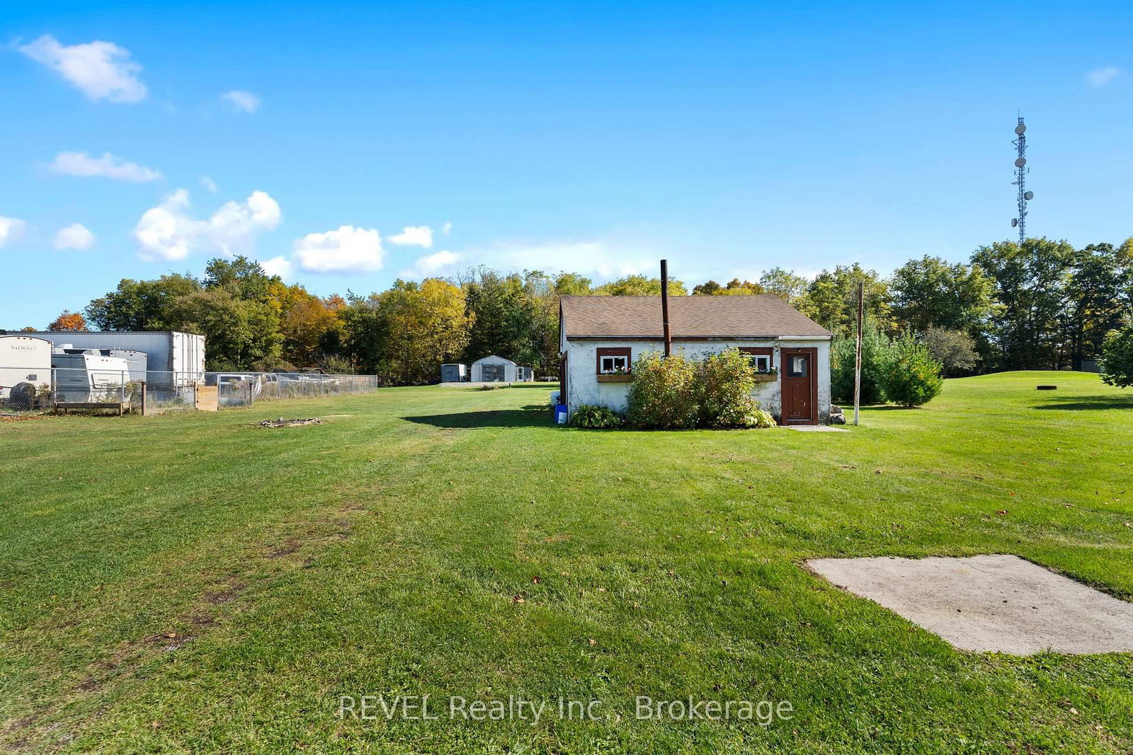 Listing Image 31
