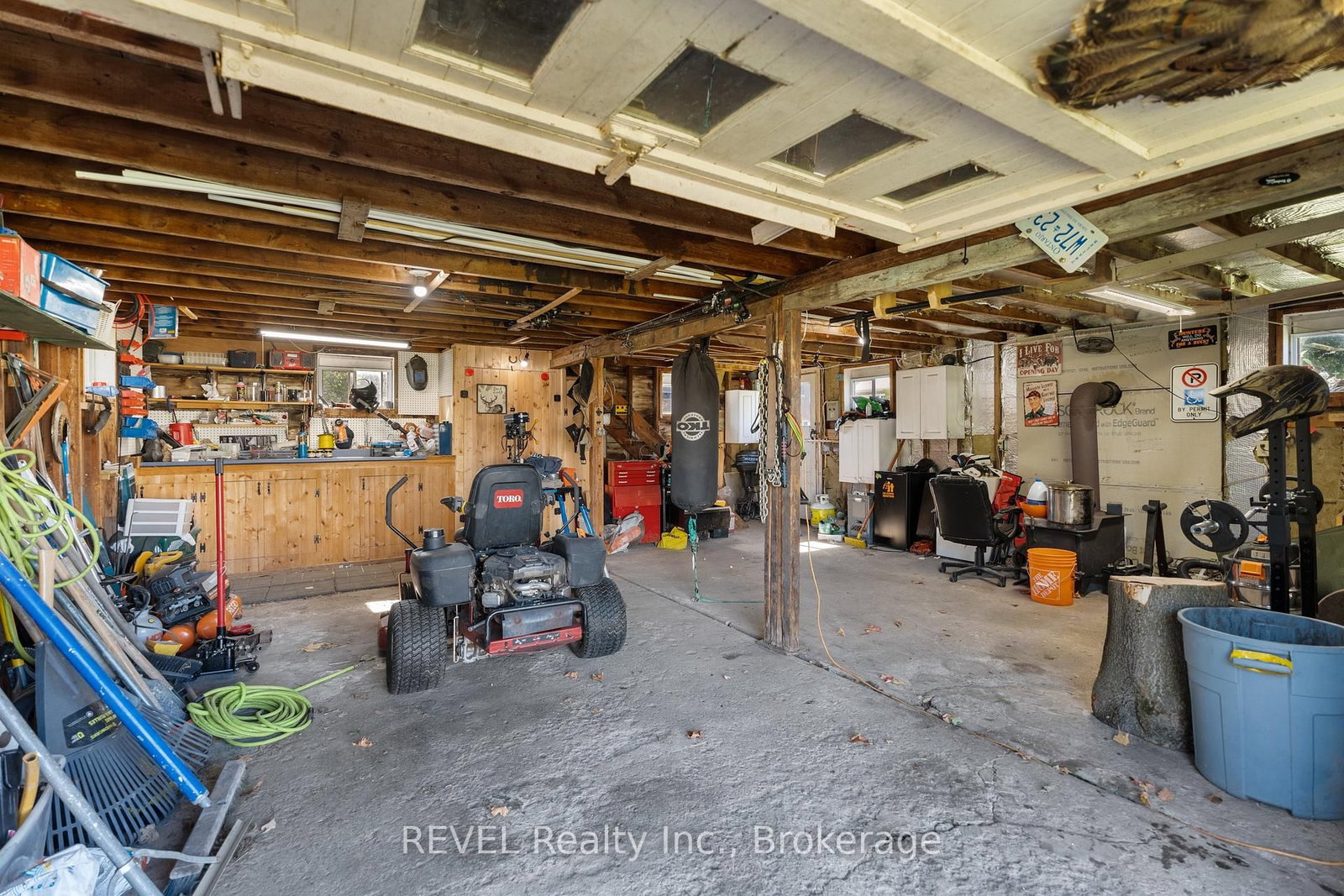 Listing Image 33