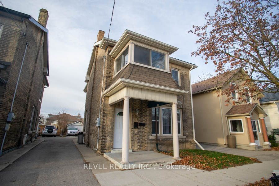 Detached House leased at Upper-60 William Street, Brantford, N3T 3K5 - MLS: X11908022