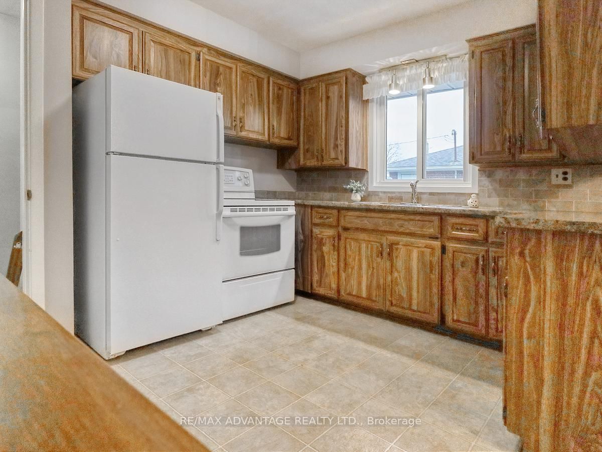 Listing Image 13