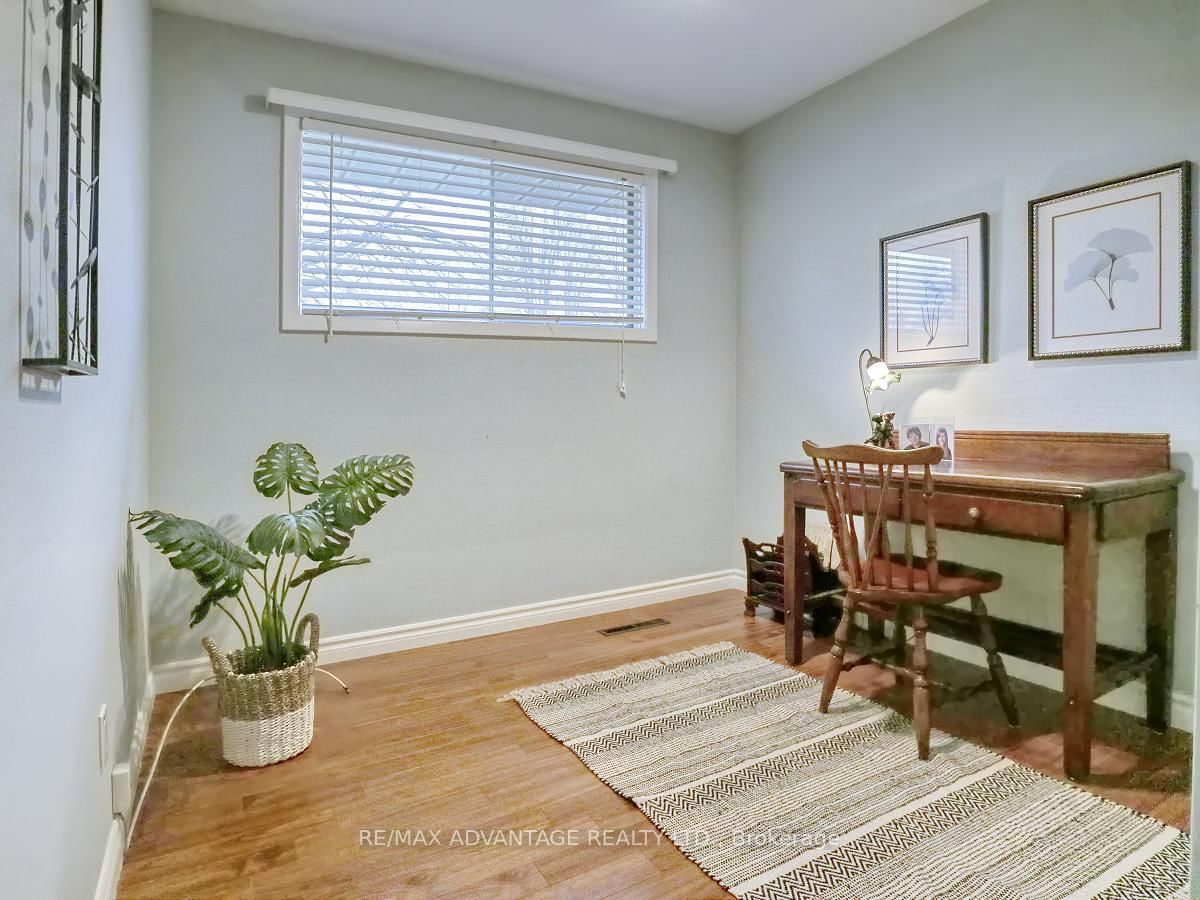 Listing Image 19