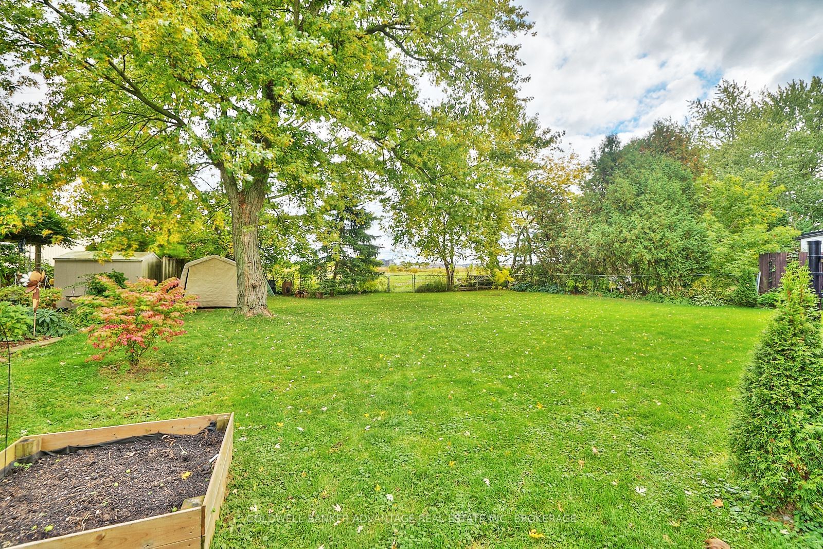 Listing Image 24