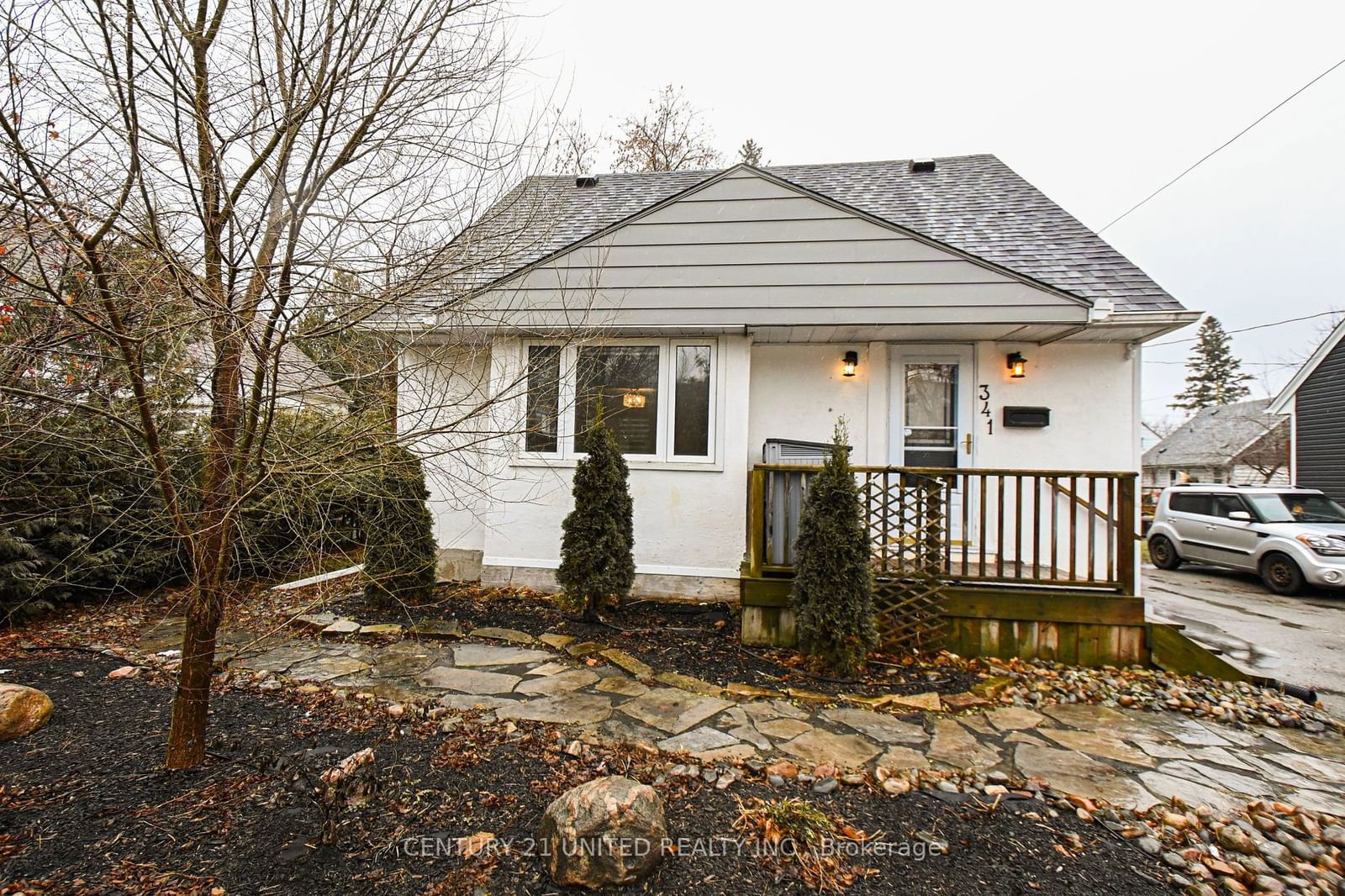 Detached House sold at 341 Welsh Street, Peterborough, Ashburnham, K9H 1K9 - MLS: X11908490