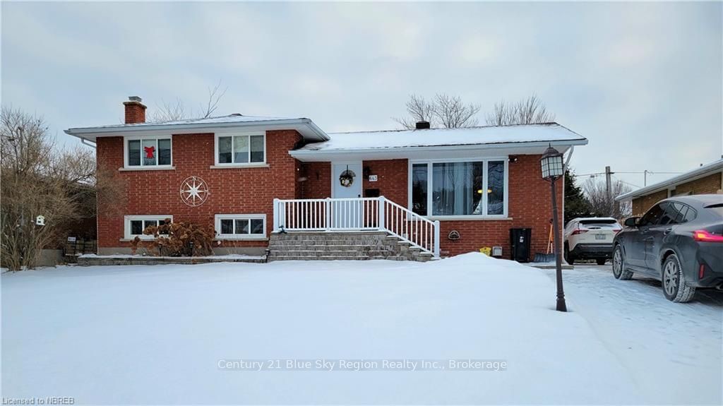 Detached House for sale at 643 NORMAN Avenue, North Bay, Widdifield, P1B 8C2 - MLS: X11908564