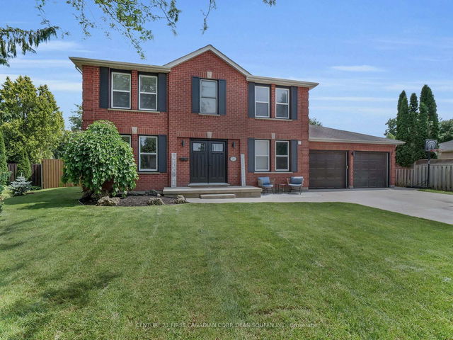 26 Pennybrook Court