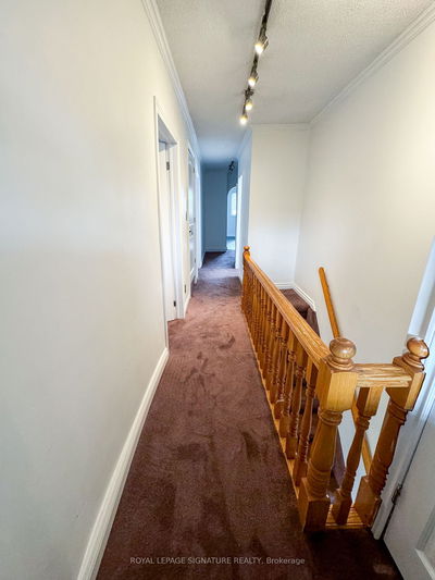 Unit Upper — 133 Cavell Ave, Hamilton - Crown Point image-0-3