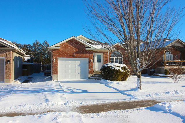 586 Mctavish Street