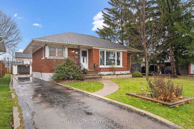 home for sale on 172 Queen Street