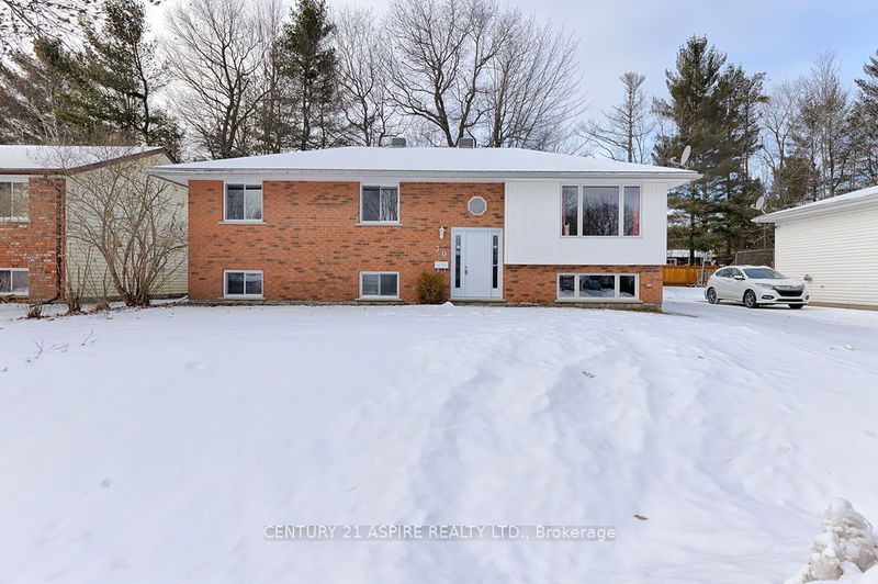 30 Earl St, Petawawa - 520 - Petawawa image-0-0