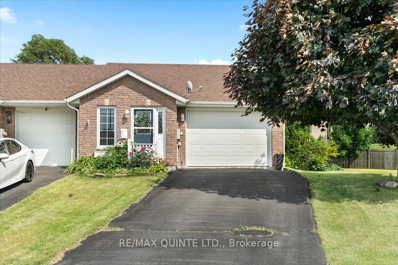 33 Alder Crt, Belleville -  image-0-0