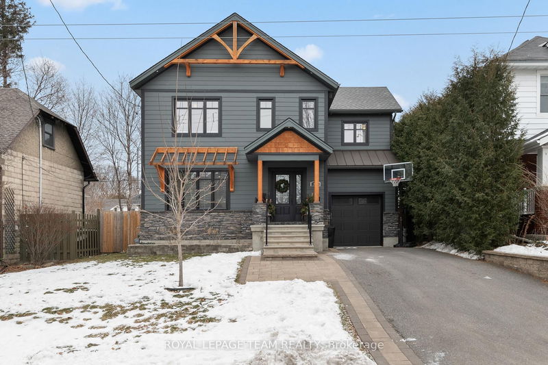 home for sale on 441 Hartleigh Avenue
