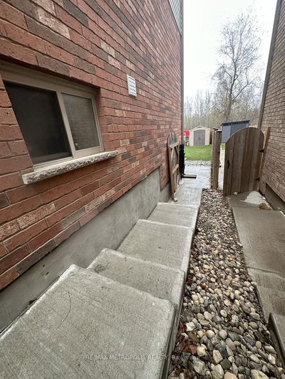 Unit BSMT — 468 Starwood Dr, Guelph - Grange Hill East image-0-2