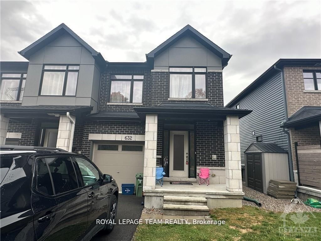 Townhouse leased at 632 PUTNEY Crescent, Stittsville - Munster - Richmond, 8203 - Stittsville (South), K2S 2N7 - MLS: X11909814