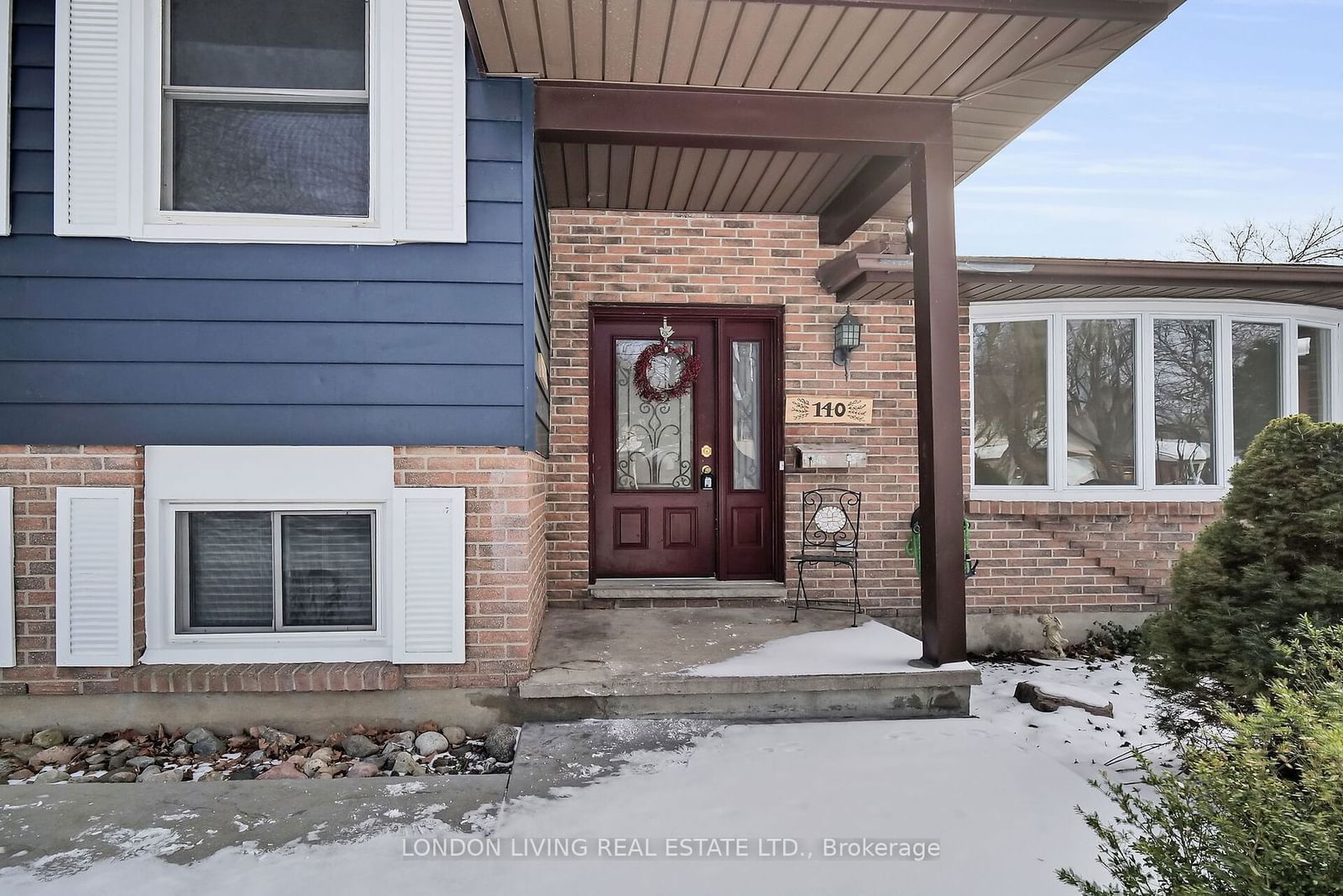 Detached House for sale at 140 Concord Crescent, London, North I, N6G 3H7 - MLS: X11910697