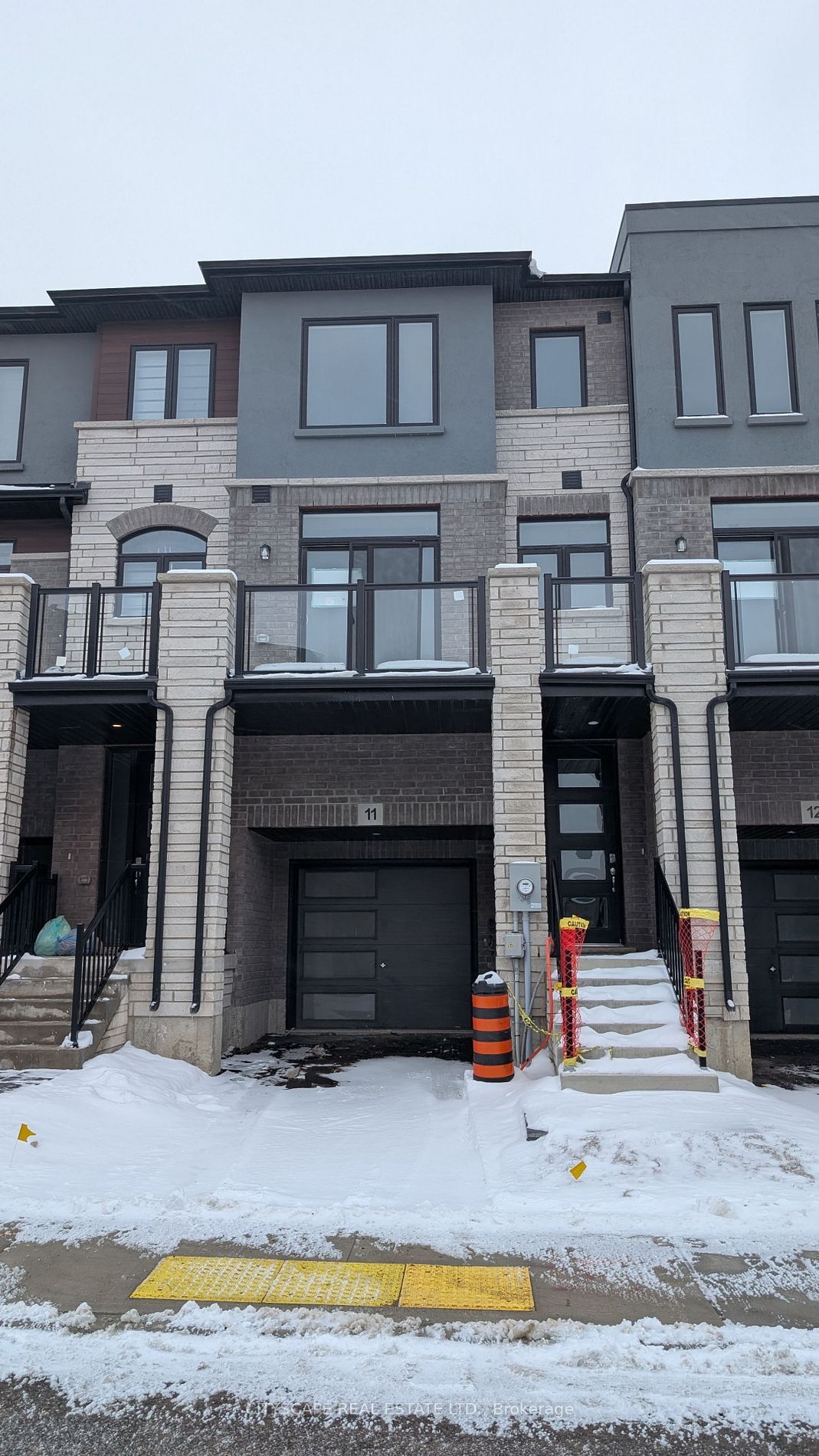 Townhouse leased at 11-155 Equestrain Way, Cambridge, N3E 0E8 - MLS: X11910872