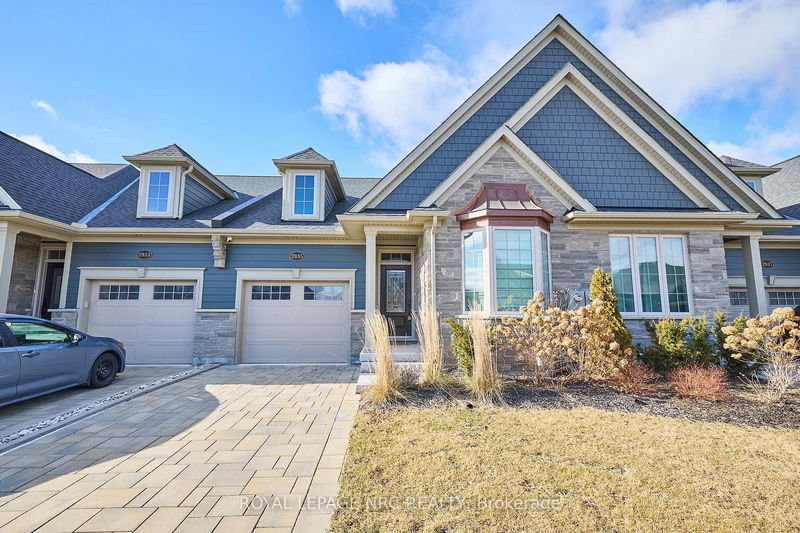 home for lease on 3935 Mitchell Crescent