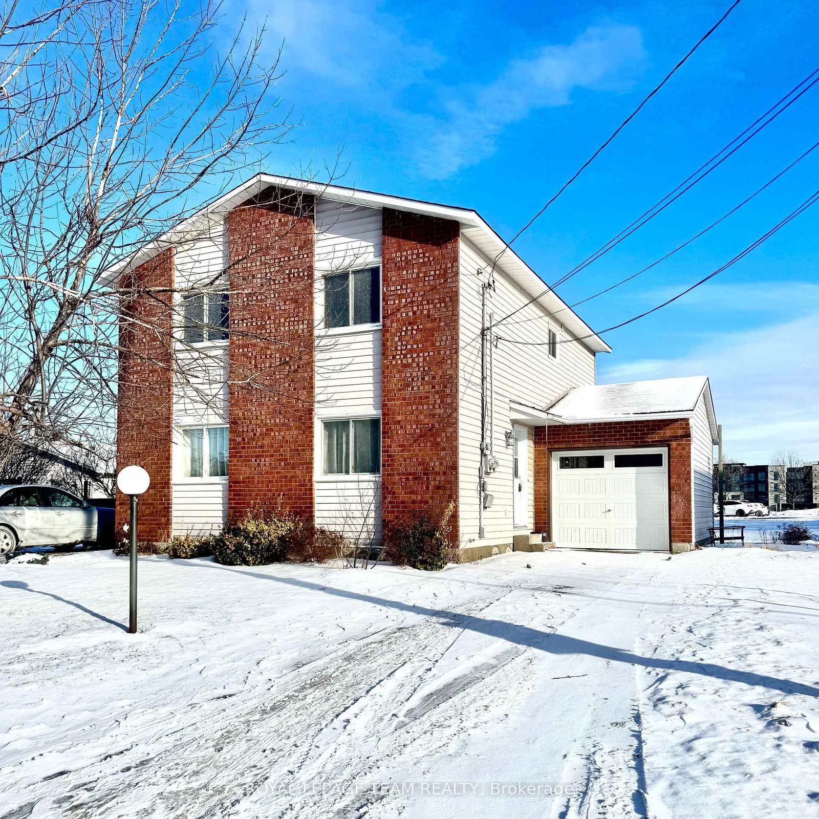 Semi-Detached House leased at 107 Mississippi Road, Carleton Place, 909 - Carleton Place, K7C 4E5 - MLS: X11911405