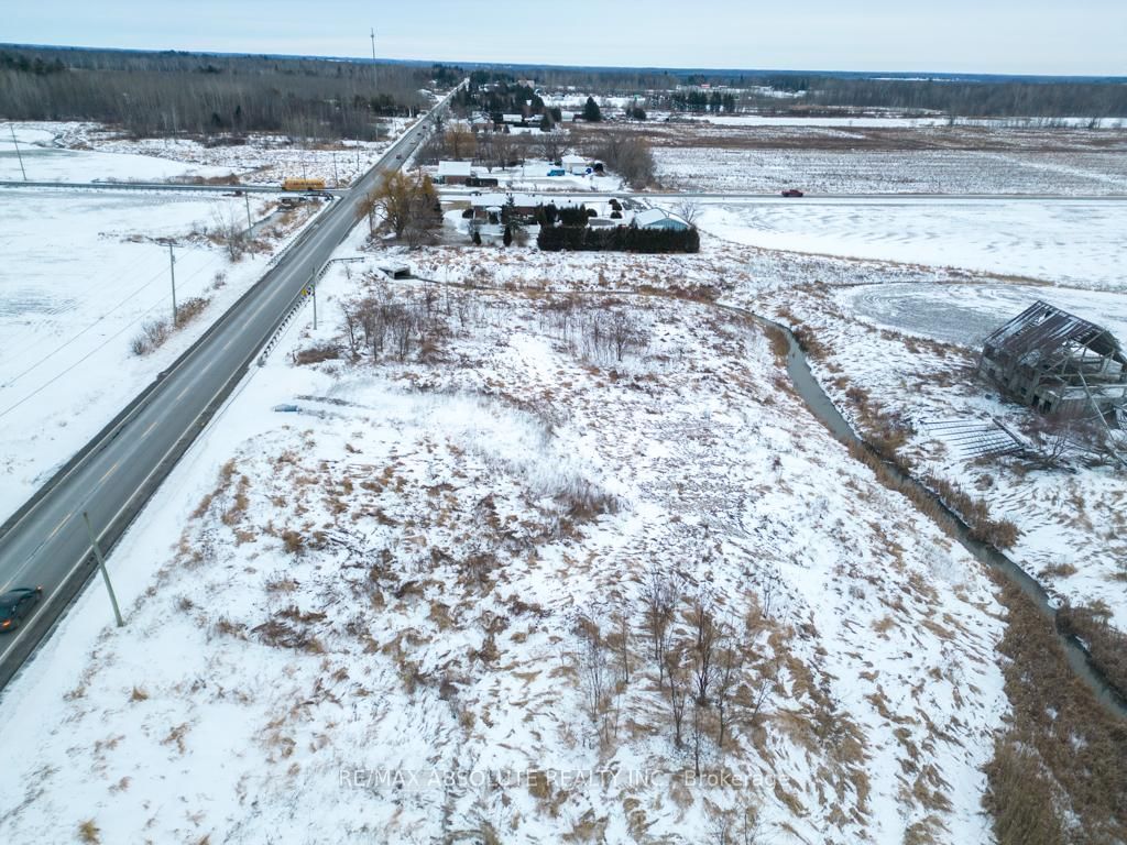 2762 Tenth Line Road - Photo 8