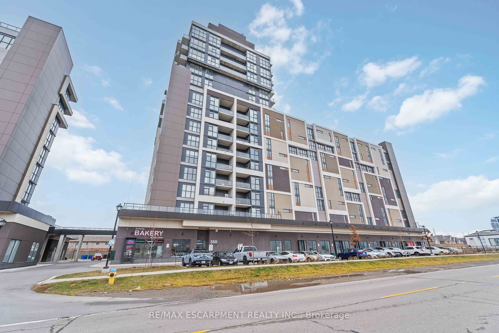 Condo for lease at 304-550 North Service Road, Grimsby, L3M 0H9 - MLS: X11911582