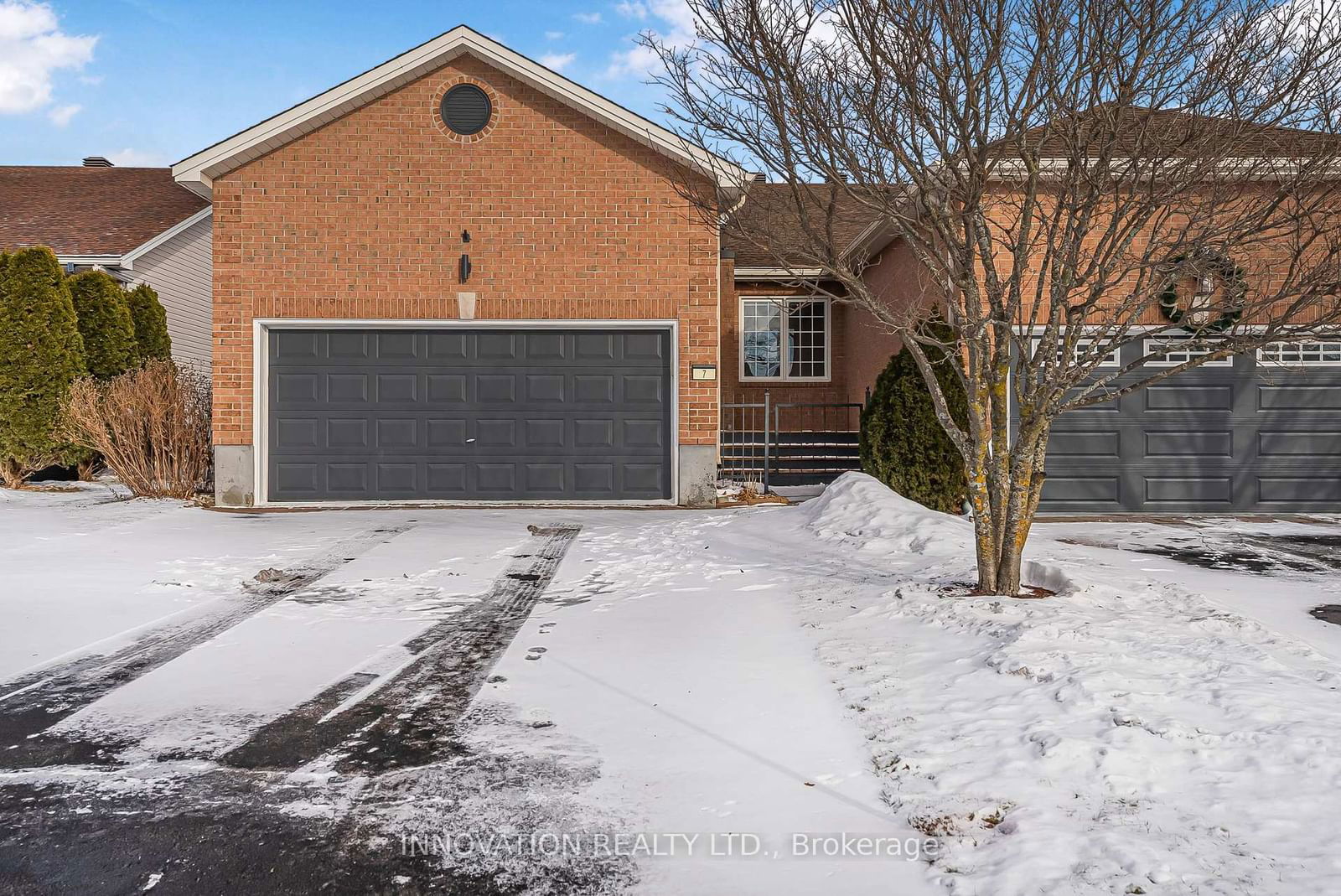 Townhouse for sale at 7 Eileen Crescent, Stittsville - Munster - Richmond, 8202 - Stittsville (Central), K2S 1M3 - MLS: X11911993