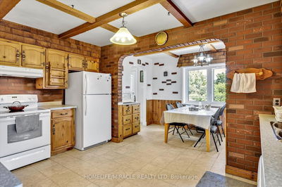 2813 Lakefield Rd, Smith-Ennismore-Lakefield - Rural Smith-Ennismore-Lakefield image-0-2