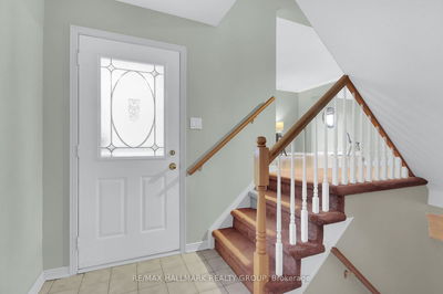 32 Forestview Cres, Bells Corners and South to Fallowfield - 7802 - Westcliffe Estates image-0-3