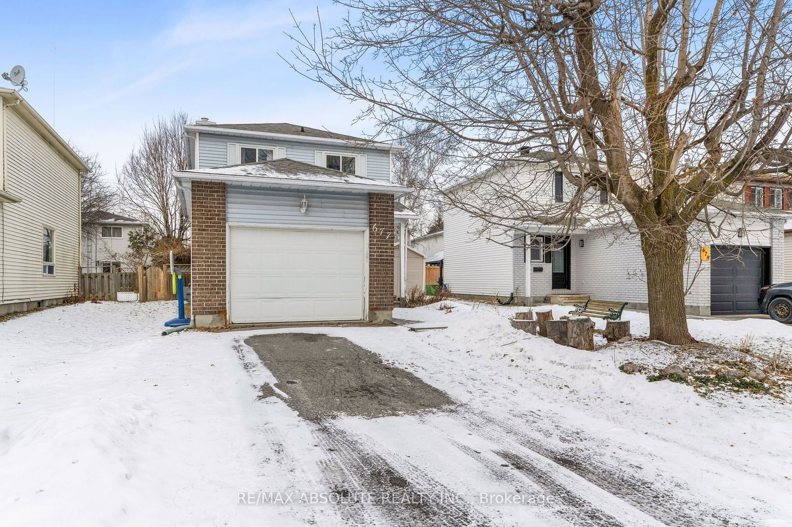 Detached House sold at 677 Mathieu Way, Ottawa, Fallingbrook/Pineridge, K4A 2R6 - MLS: X11912133